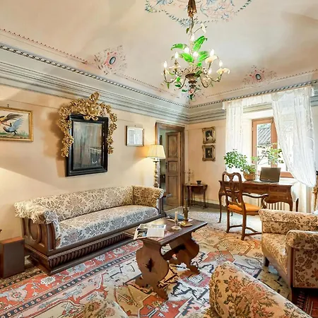 Historic With Natural Pool In Pontremoli