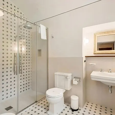 Historic With Natural Pool In Casa vacanze