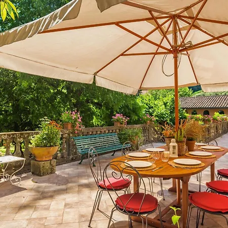 Historic With Natural Pool In * Pontremoli